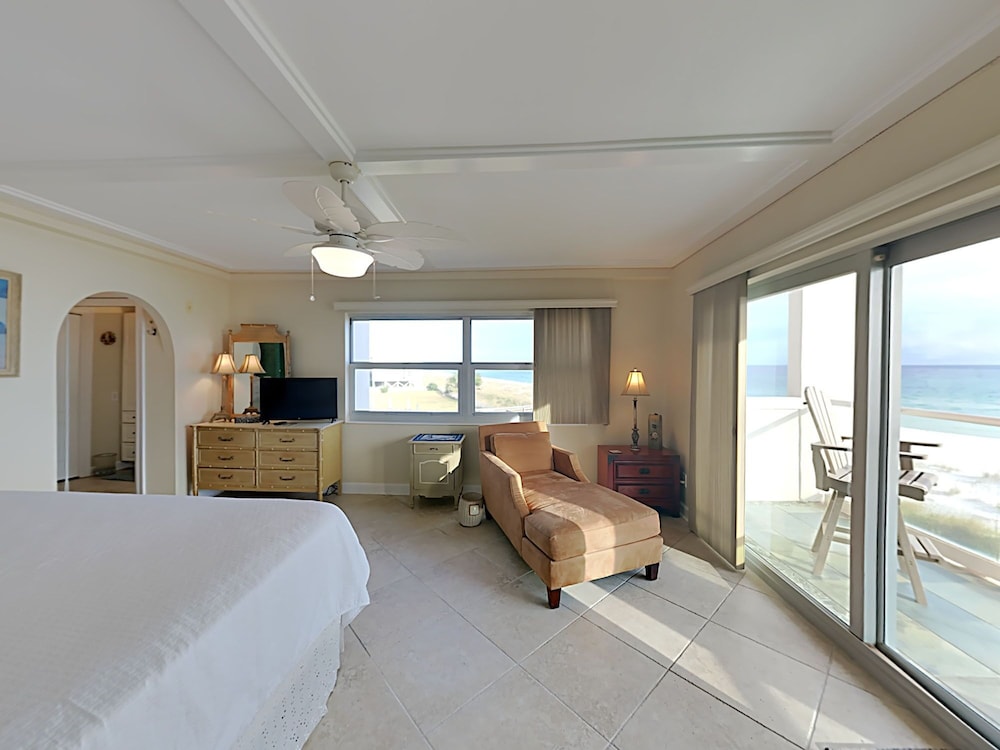 Regency Towers by Southern Vacation Rentals - photo 17