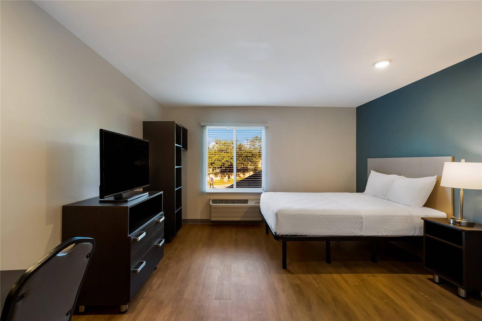 WoodSpring Suites Orlando West Clermont - photo 10