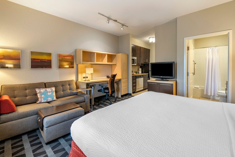 TownePlace Suites by Marriott Vincennes - photo 13