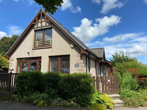 The Lodge at Woodend — 4-Star Luxury Hotel in Kemnay, United Kingdom