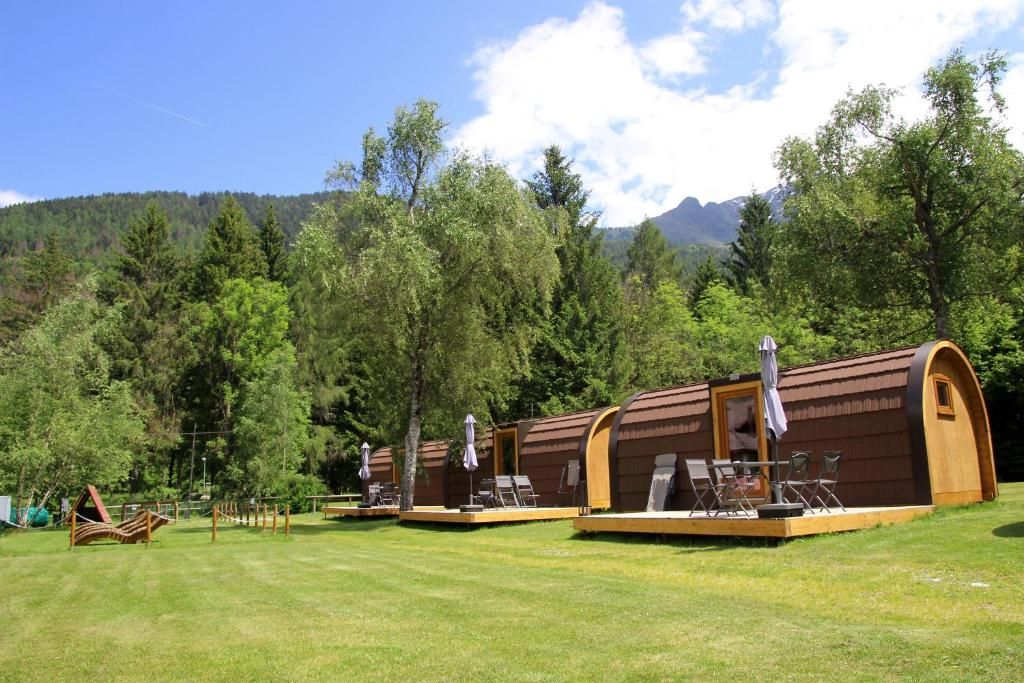 Presanella Mountain Lodge — 4-Star Luxury Hotel in Temu, Italy