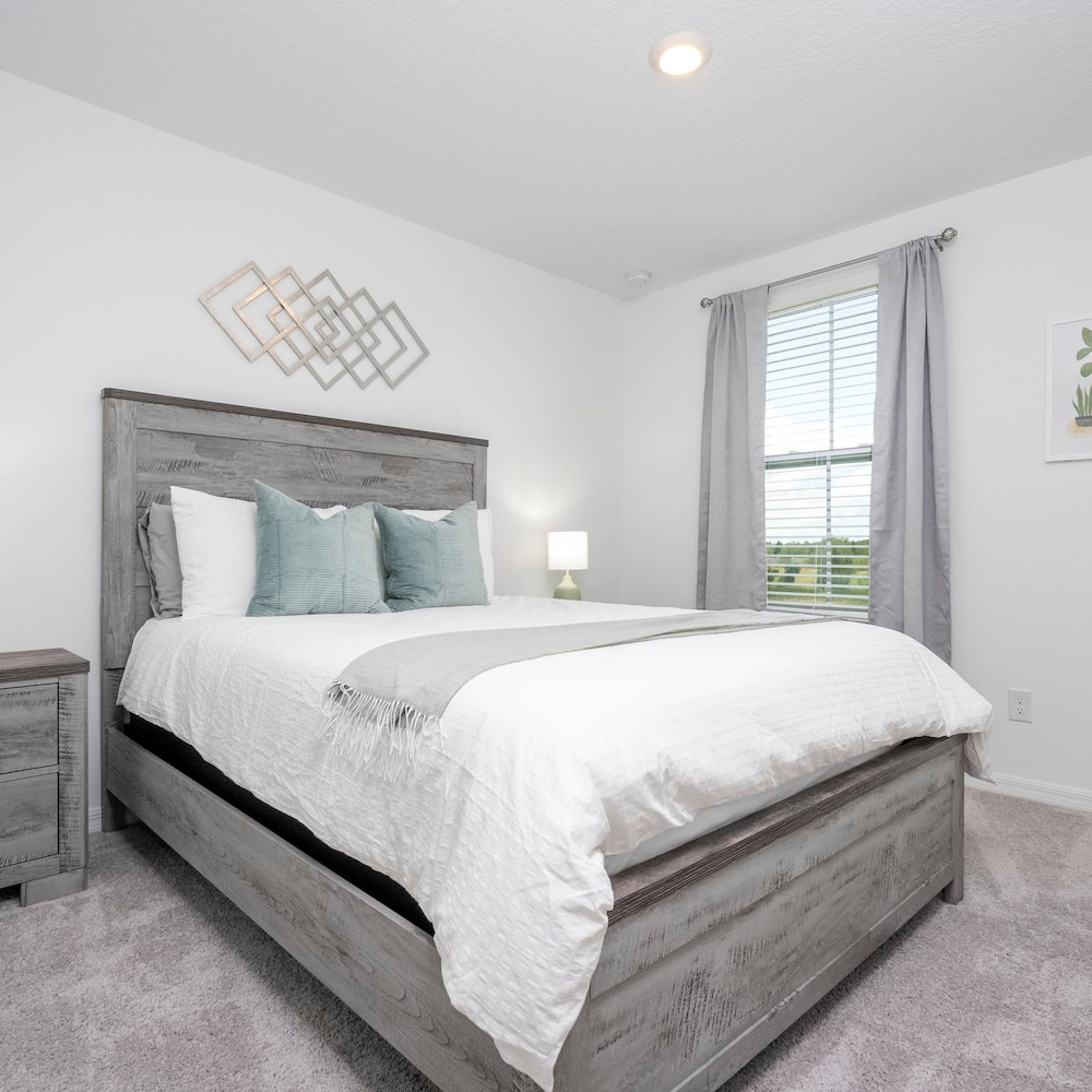 Gorgeous 3Bd Close to Disney at Festival Resort 661 - photo 37