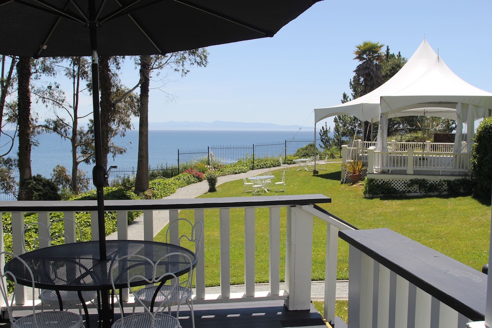 Monarch Cove Inn - photo 98