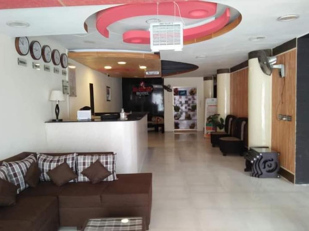 Al Safina Hotel in Lahore, Pakistan