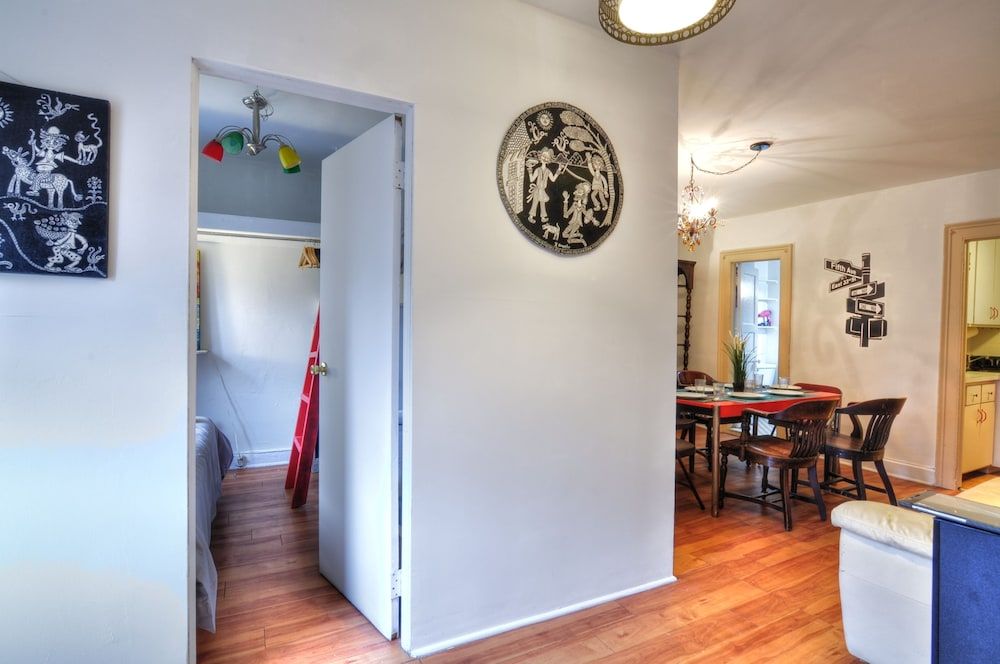Chelsea Art Suites - featured photo