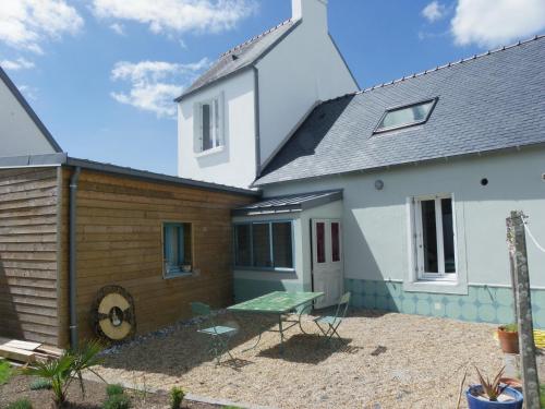 Les Couleurs de L'eau — hotel in Ploneour-Lanvern