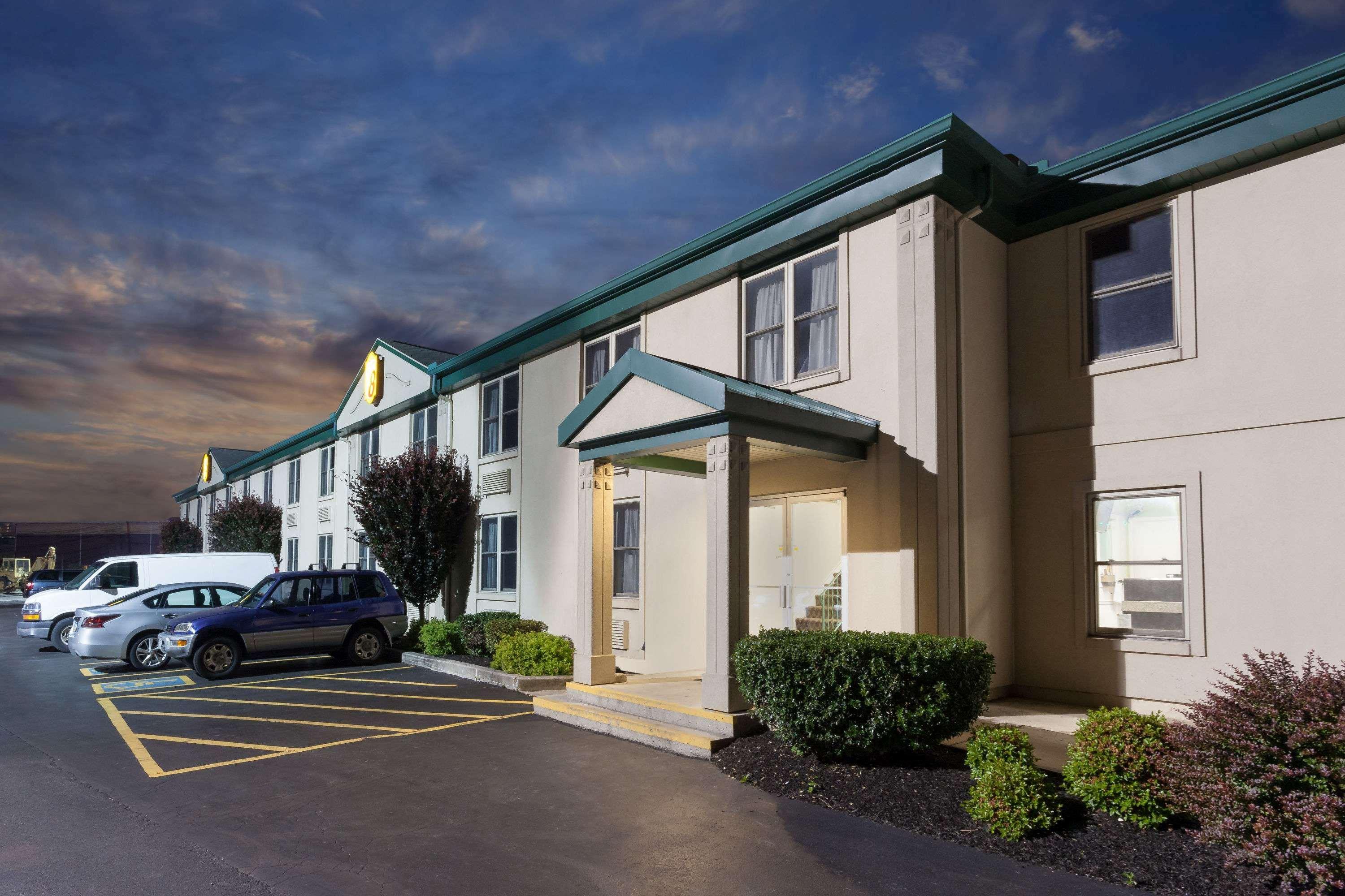 Super 8 by Wyndham Harrisburg Hershey West - photo 18
