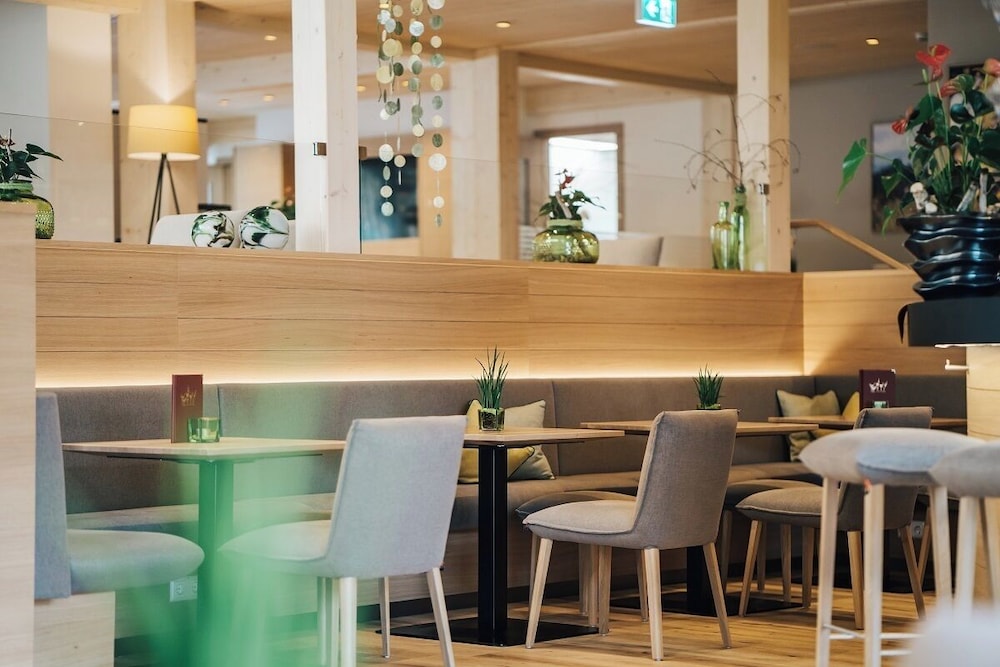 Seehotel Seerose — Bodensdorf — photo 4