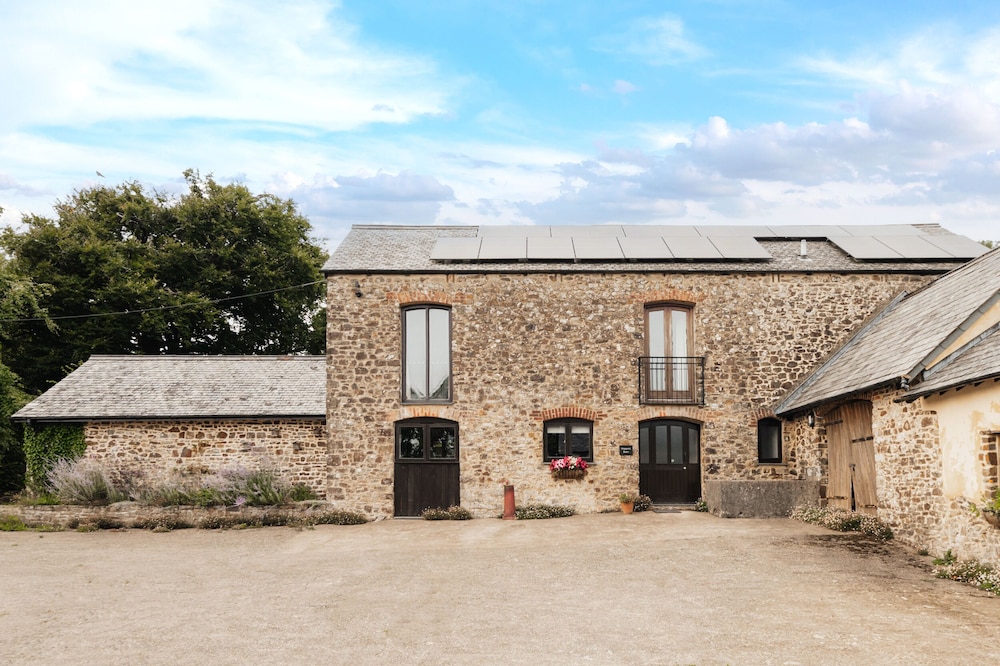 Hoppers Barn in Holsworthy, United Kingdom