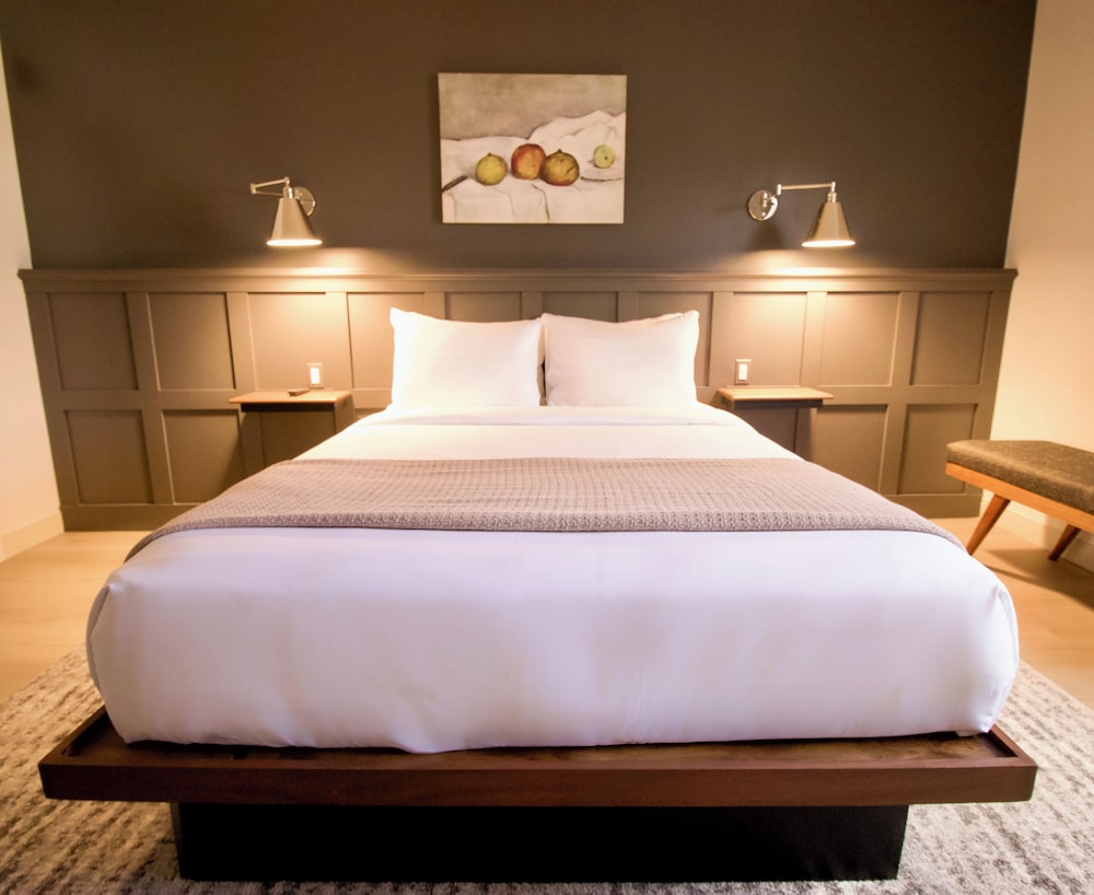 Meeting House Boutique Hotel — hotel in Falls Church