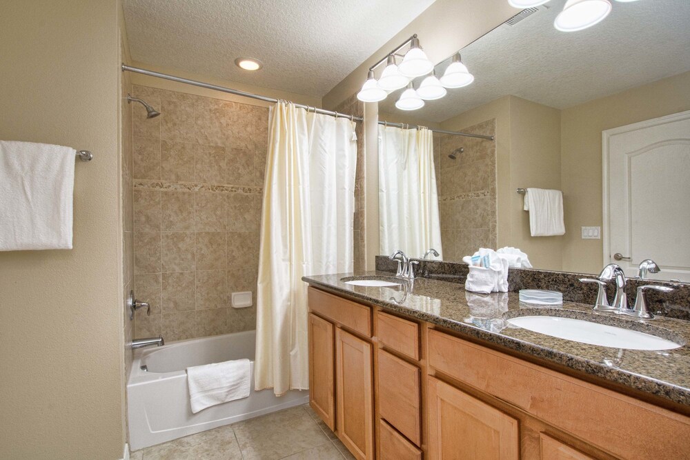 Close To Clubhouse Splashpool 3026Pp - photo 58