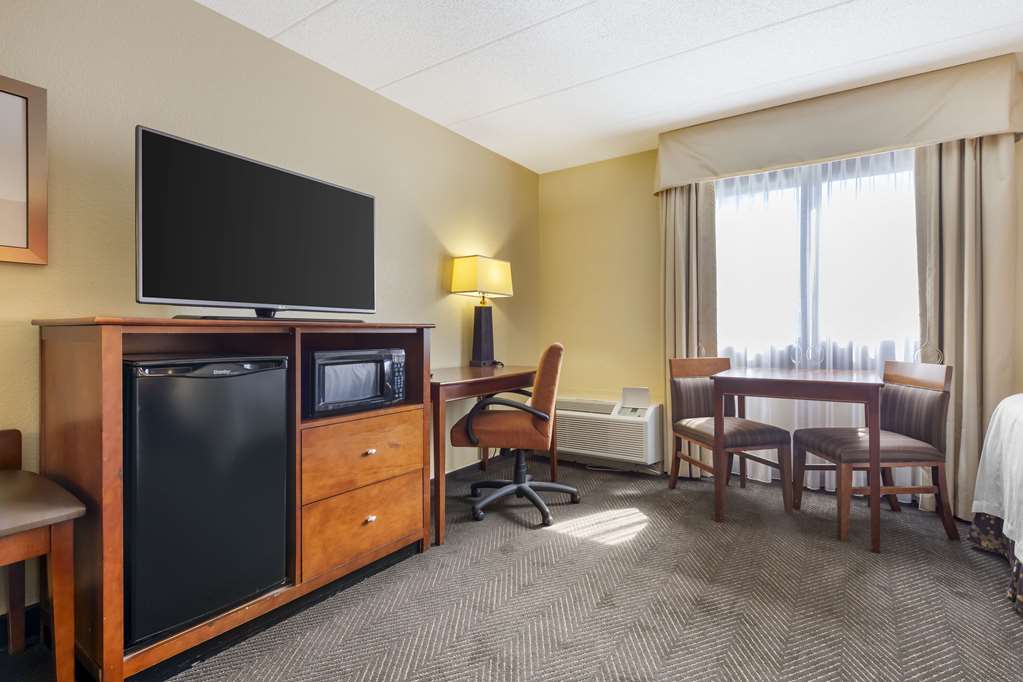Best Western Plus St. Paul North Shoreview - photo 21