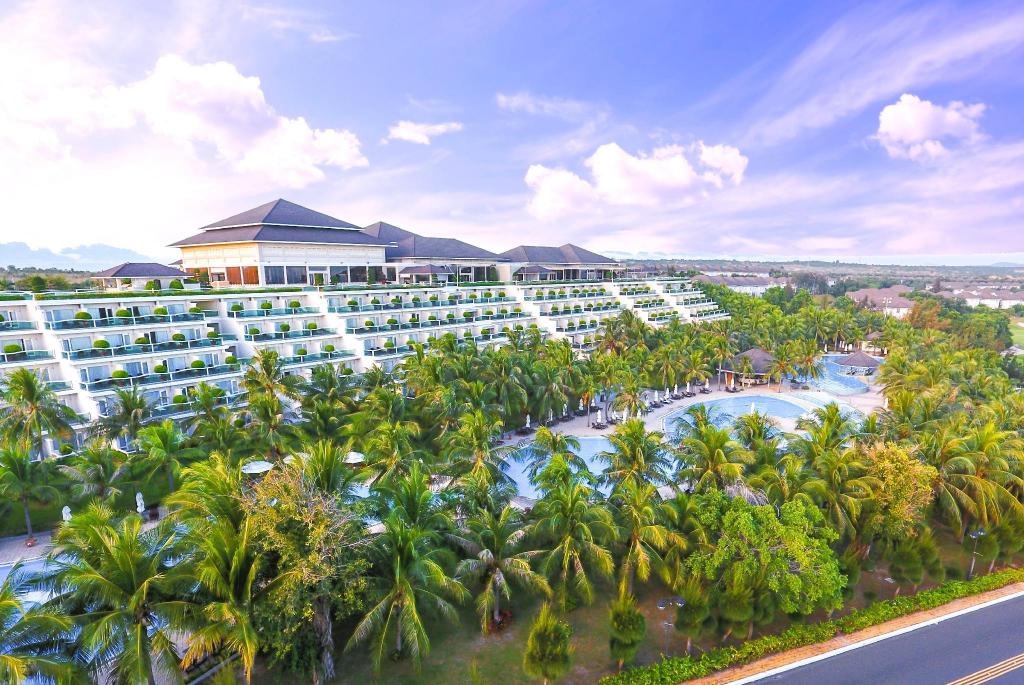 Sea Links Beach Hotel — Phan Thiet — photo 2