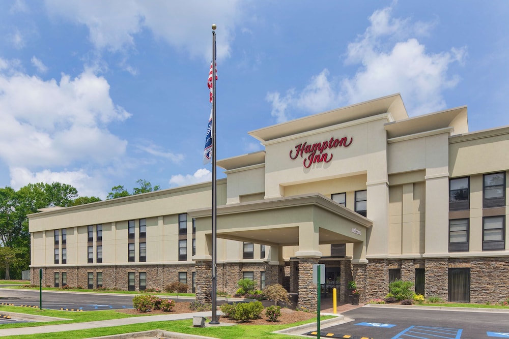 Hampton Inn Lagrange near Callaway Gardens - featured photo