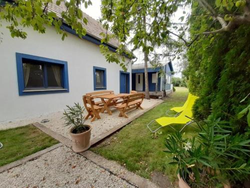 Balaton wave lakehouse - last minute hotel in Unknown City