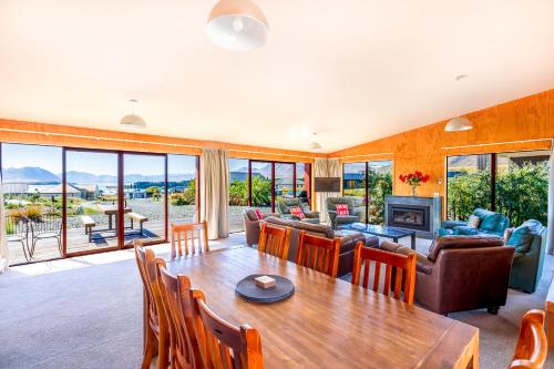 Castle Hall Lake Tekapo — 4-Star Luxury Hotel in Lake Tekapo, New Zealand