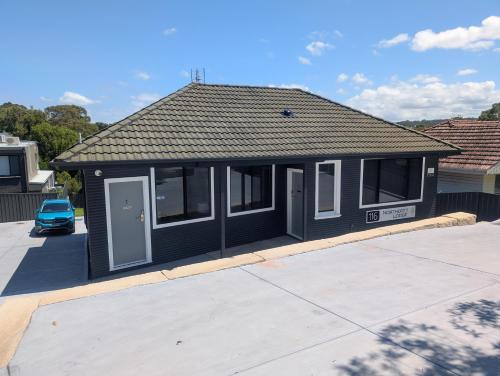 Northcott Lodge — 4-Star Luxury Hotel in Adamstown, Australia
