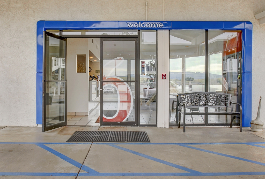Motel 6 Coos Bay OR - photo 3