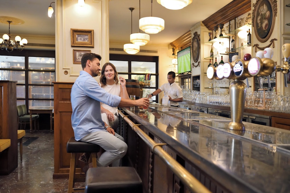 מזון ומשקאות