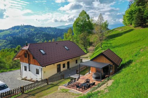 Villa Richterberg with Sauna & Hot Tub — 4-Star Luxury Hotel in Slovenj Gradec, Slovenia