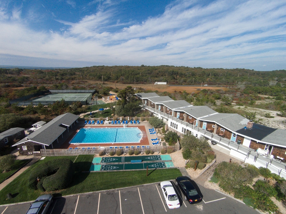 Driftwood Resort - photo 288