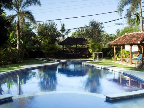 Sunset Villa — 4-Star Luxury Hotel in Senggigi, Indonesia