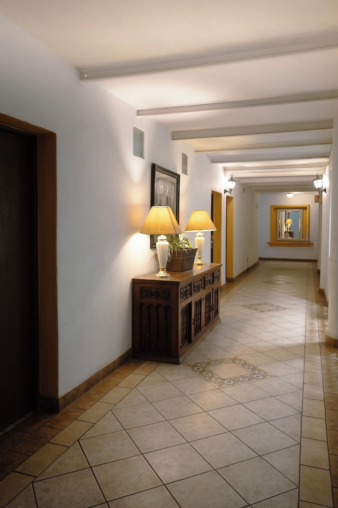 Hotel Suites Kino