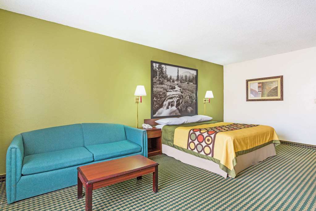 Super 8 by Wyndham Wendover - photo 8