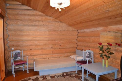 Russkaya Usadba — hotel in Valday
