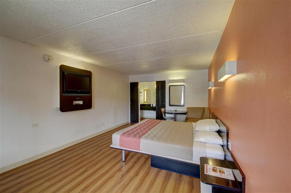 Motel 6 San Antonio TX Downtown Market Square - photo 13