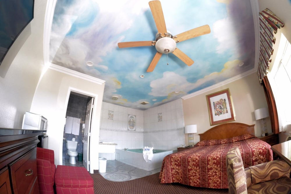 Palace Inn Oxnard - photo 25