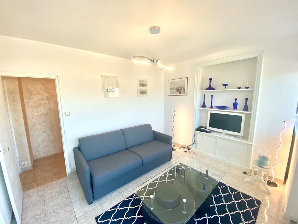 Geneva Modern Motel — hotel in Gaillard