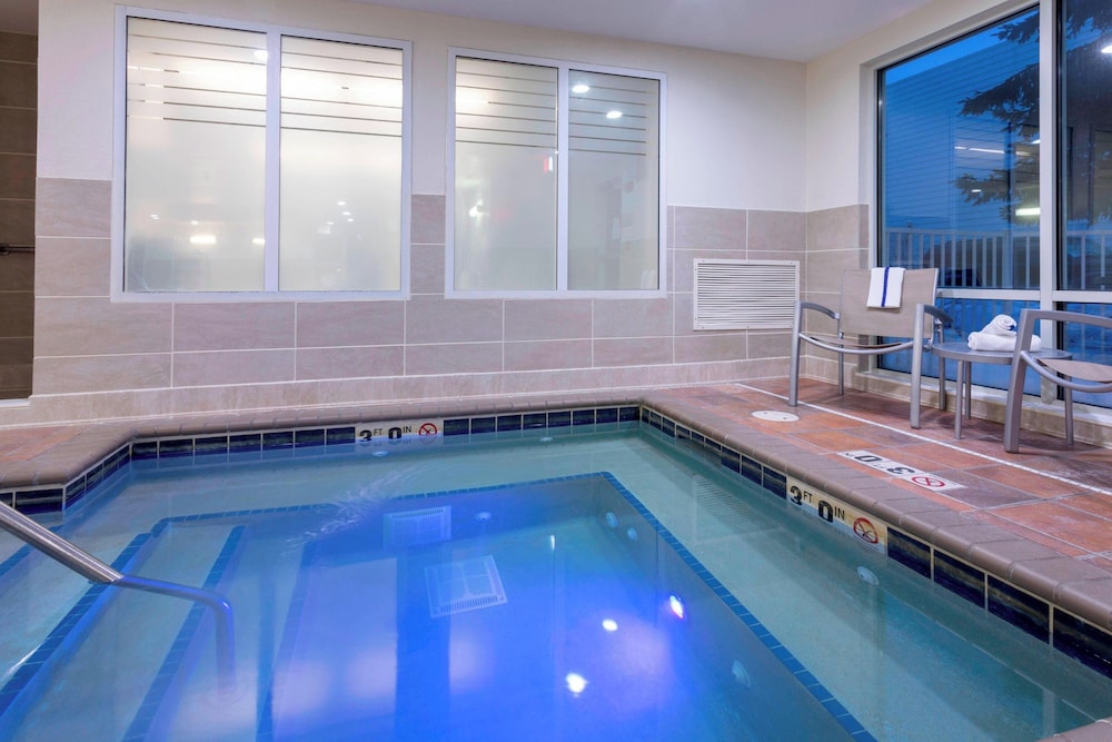 SpringHill Suites by Marriott Rochester Mayo Clinic St Marys - photo 21