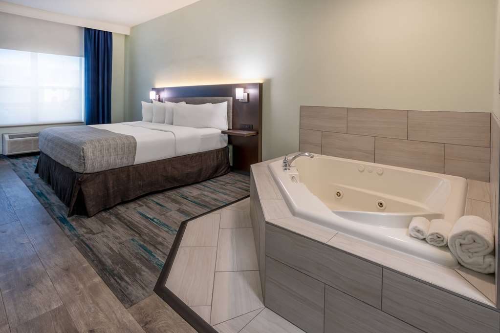 Wingate by Wyndham Waldorf Washington DC Area - photo 39