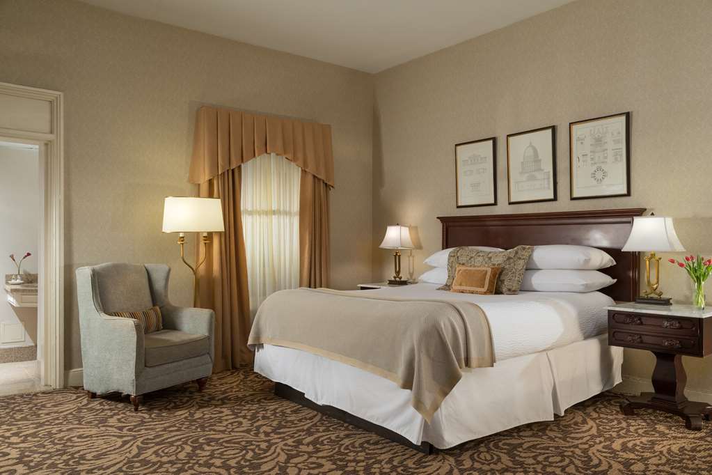 Linden Row Inn - photo 7