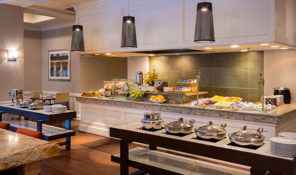 DoubleTree by Hilton Philadelphia West - photo 43