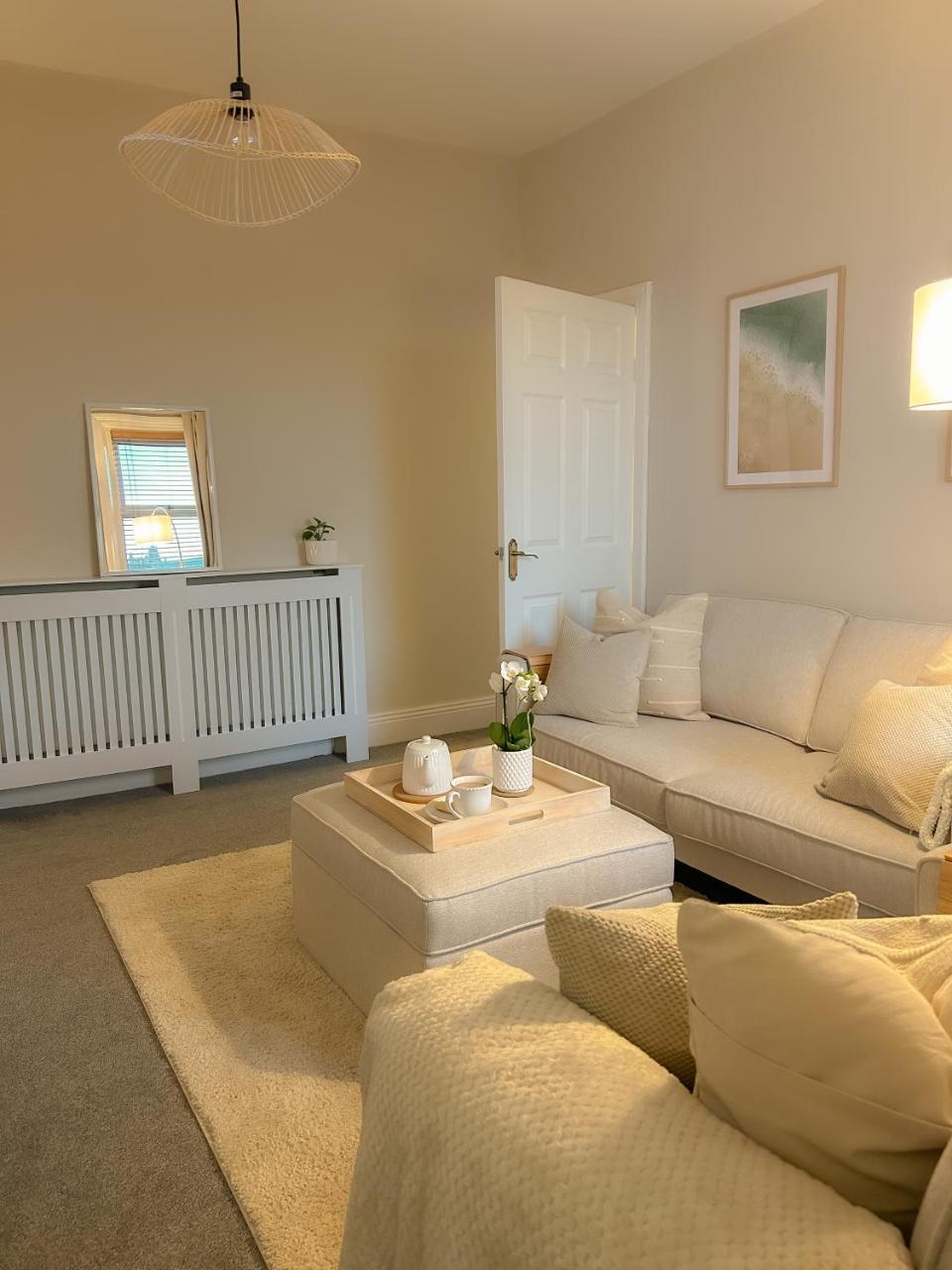 Paupies Place Seaside Stay — 4-Star Luxury Hotel in Whitley Bay, United Kingdom