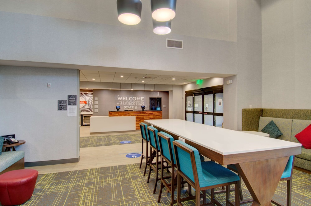 Hampton Inn & Suites Portland West - photo 8