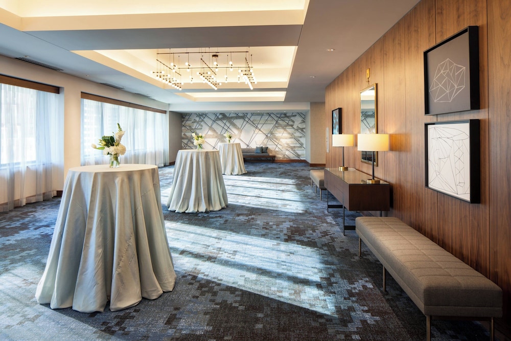 Le Meridien Houston Downtown - photo 42