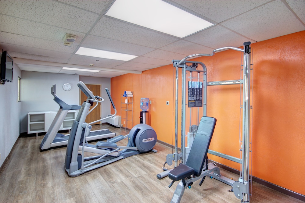 Holiday Inn Express Columbus South Obetz by IHG - photo 16