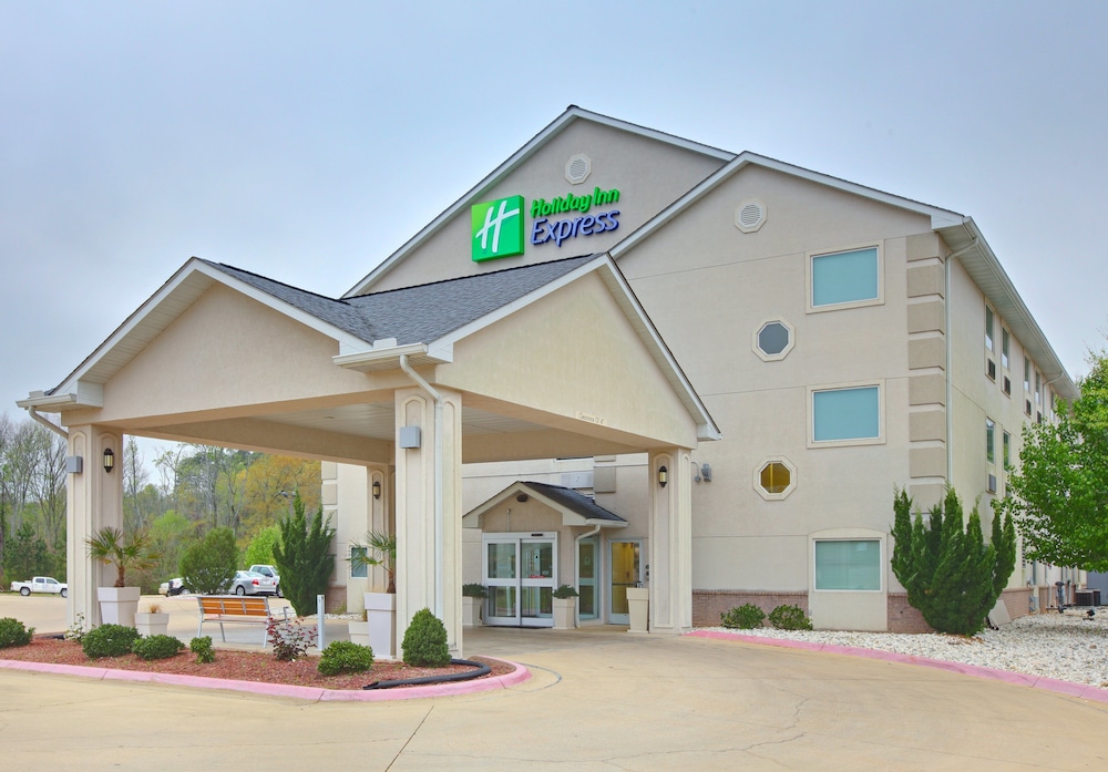 Holiday Inn Express Hotel & Suites by IHG in El Dorado, United States