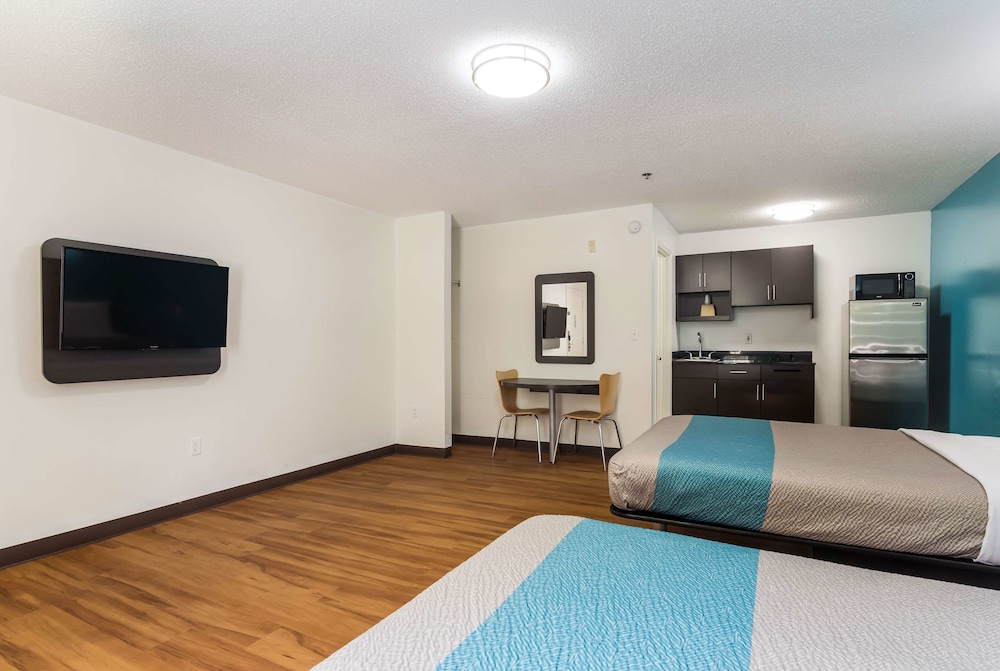 Motel 6 Gulf Shores AL - photo 13