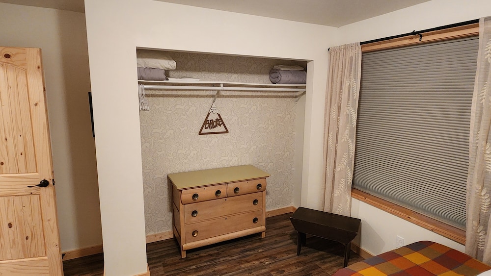 Beargrass Lodging and RV Resort - photo 33