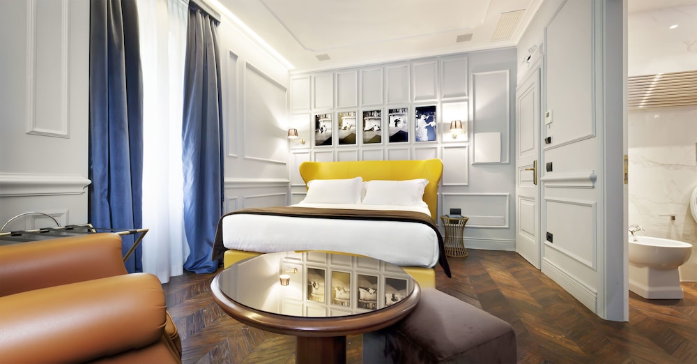 The Corner Townhouse — 4-Star Luxury Hotel in Rome, Italy