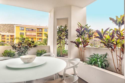 Ancor 1 1 Pool View 2B — carbon neutral stay, Arona