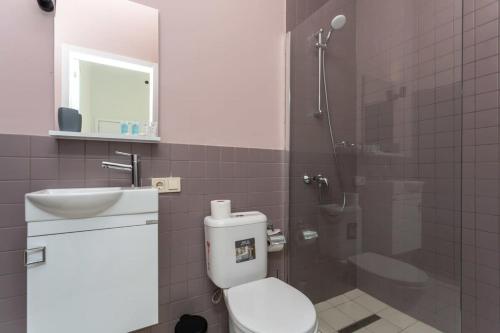 Super Stylish and Spacious 3 Seperated Apartments For 6 people