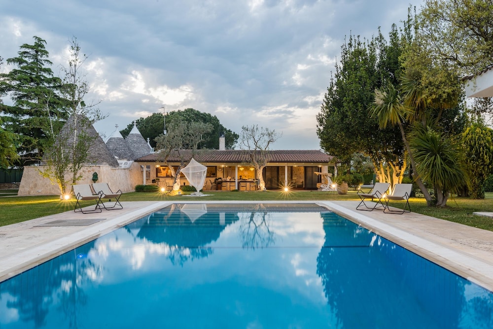 3676 Villa Enò by Perle di Puglia — 4-Star Luxury Hotel in Noci, Italy