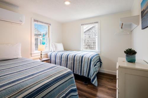 Truro Beach Cottages - photo 17