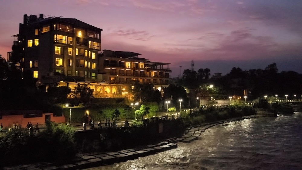 GANGA KINARE A Riverside Boutique Resort Rishikesh in Rishikesh, India