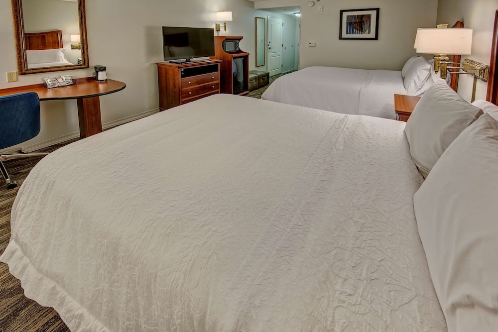 Hampton Inn & Suites Stuart North - photo 11